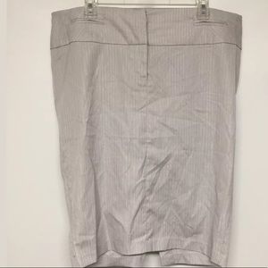 Torrid 18 Gray Silver Striped Stretch Pencil Skirt
